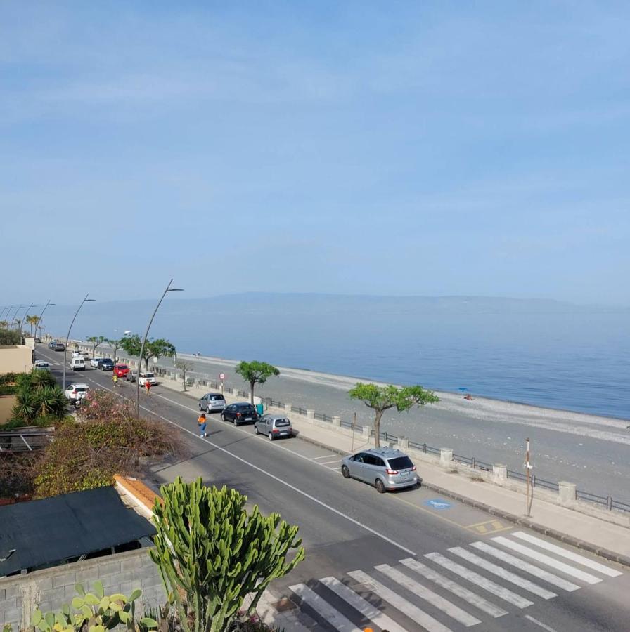 Blue Sicily Apartment Roccalumera Ngoại thất bức ảnh