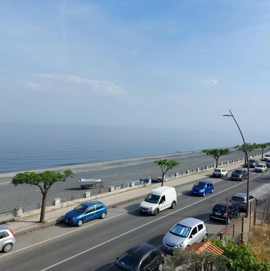 Blue Sicily Apartment Roccalumera Ngoại thất bức ảnh