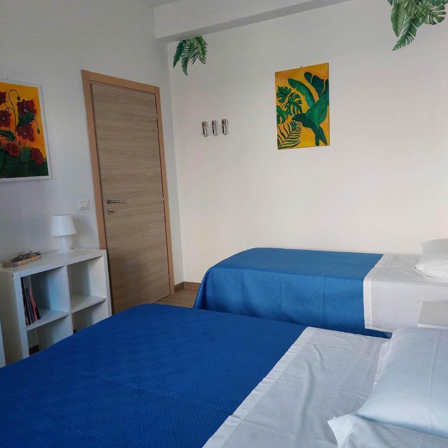 Blue Sicily Apartment Roccalumera Ngoại thất bức ảnh